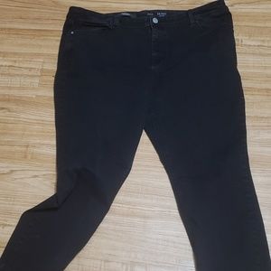 Vera Wang skinny jeans